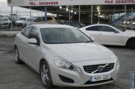 Volvo S60, 2013