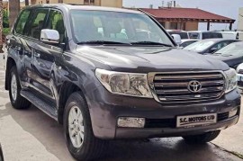 Toyota Land Cruiser, 2011